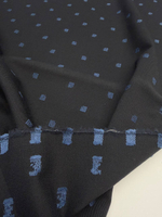 Шерсть с эластаном костюмно-плательная темно-синяя с голубой геометричной вышивкой