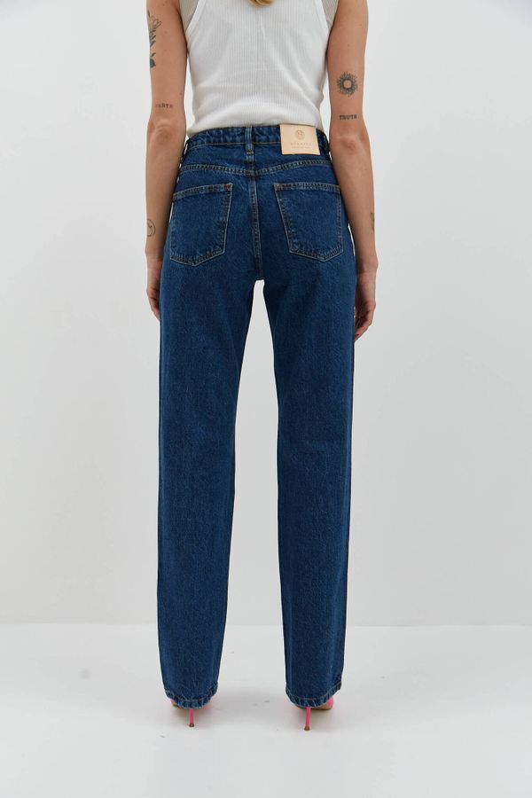 Джинсы женские Miracle Apparel 2255 Straight Dark Blue - фото 3