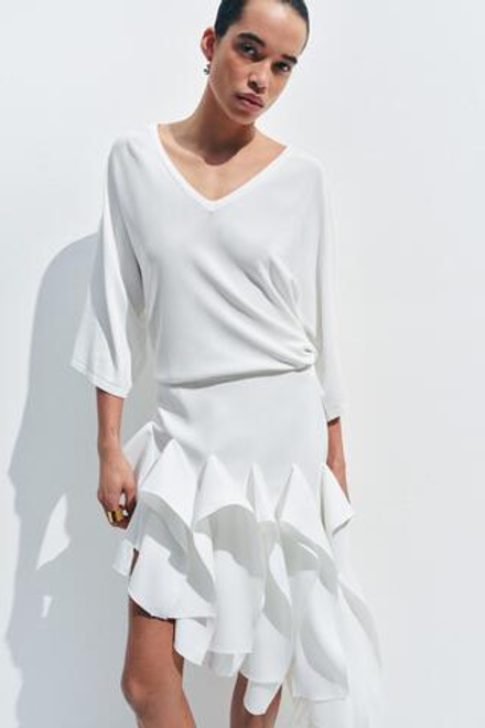 ZARA ДЖЕМПЕР С V-ОБРАЗНЫМ ВЫРЕЗОМ, БЕЛЫЙ