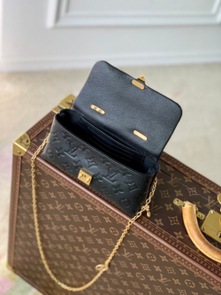 Louis Vuitton Nano Madeleine