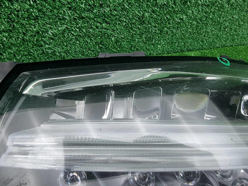 Битая Фара левая Volvo XC90 2 (14-19) Full LED