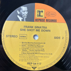 Винтажная виниловая пластинка LP Frank Sinatra She Shot Me Down (Germany 1981) (Bang Bang )