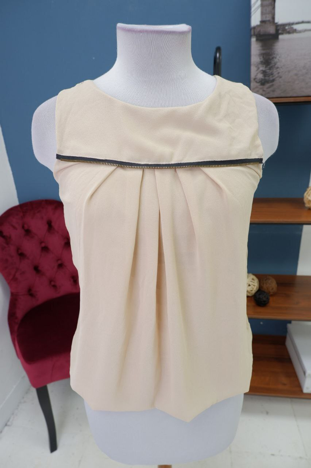 Блуза нежная 42 размер