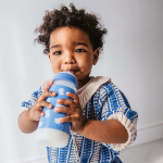 Бутылочка для кормления Suavinex Wild 360 мл синяя, 6 мес+