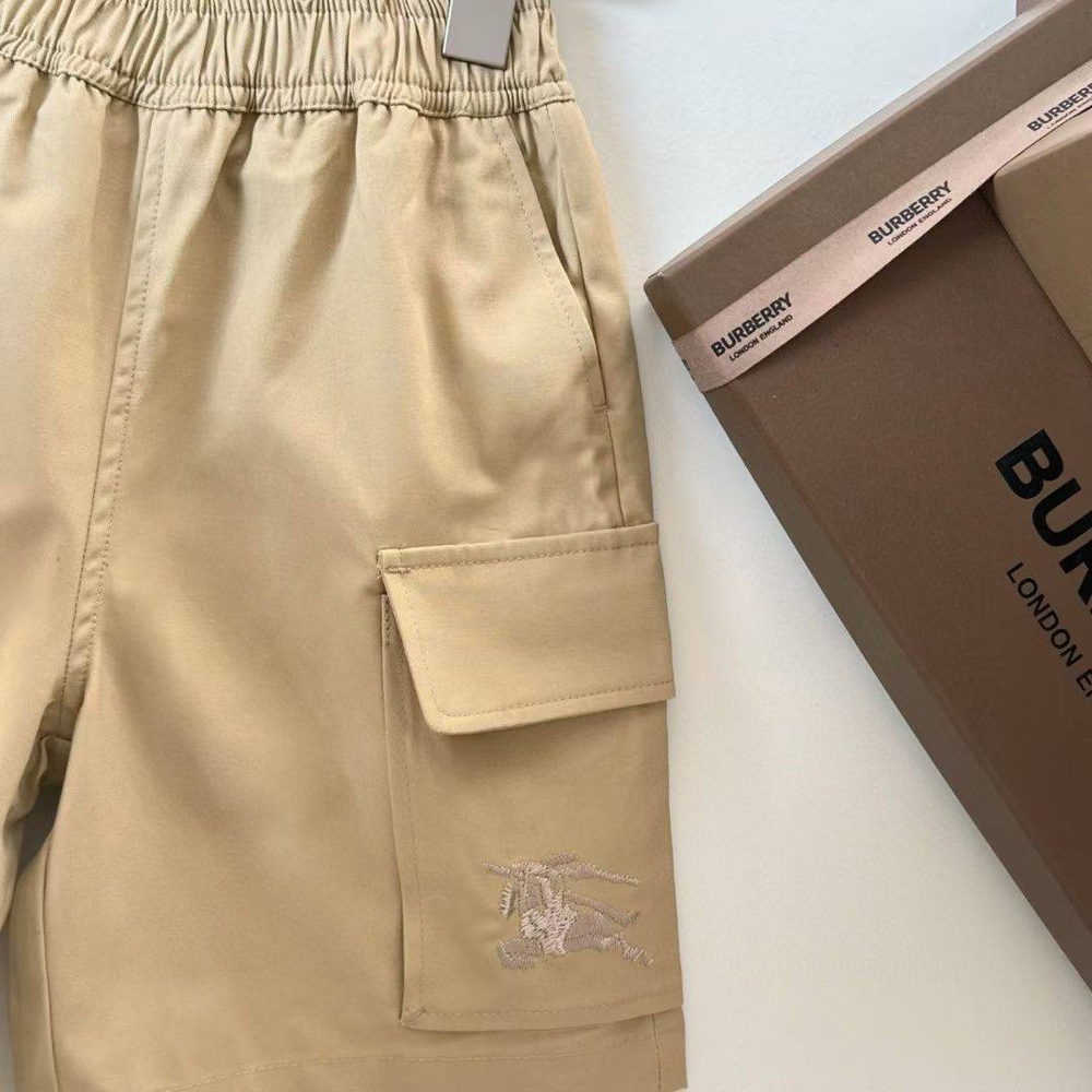 Шорты Burberry