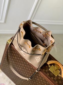 Louis Vuitton Summer Bundle