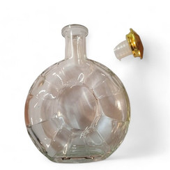 Бутылка подарочная 0.5л с пластиковой пробкой