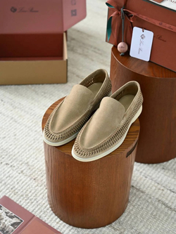 Темно-бежевые лоферы Loro Piana Summer Walk с плетением по периметру