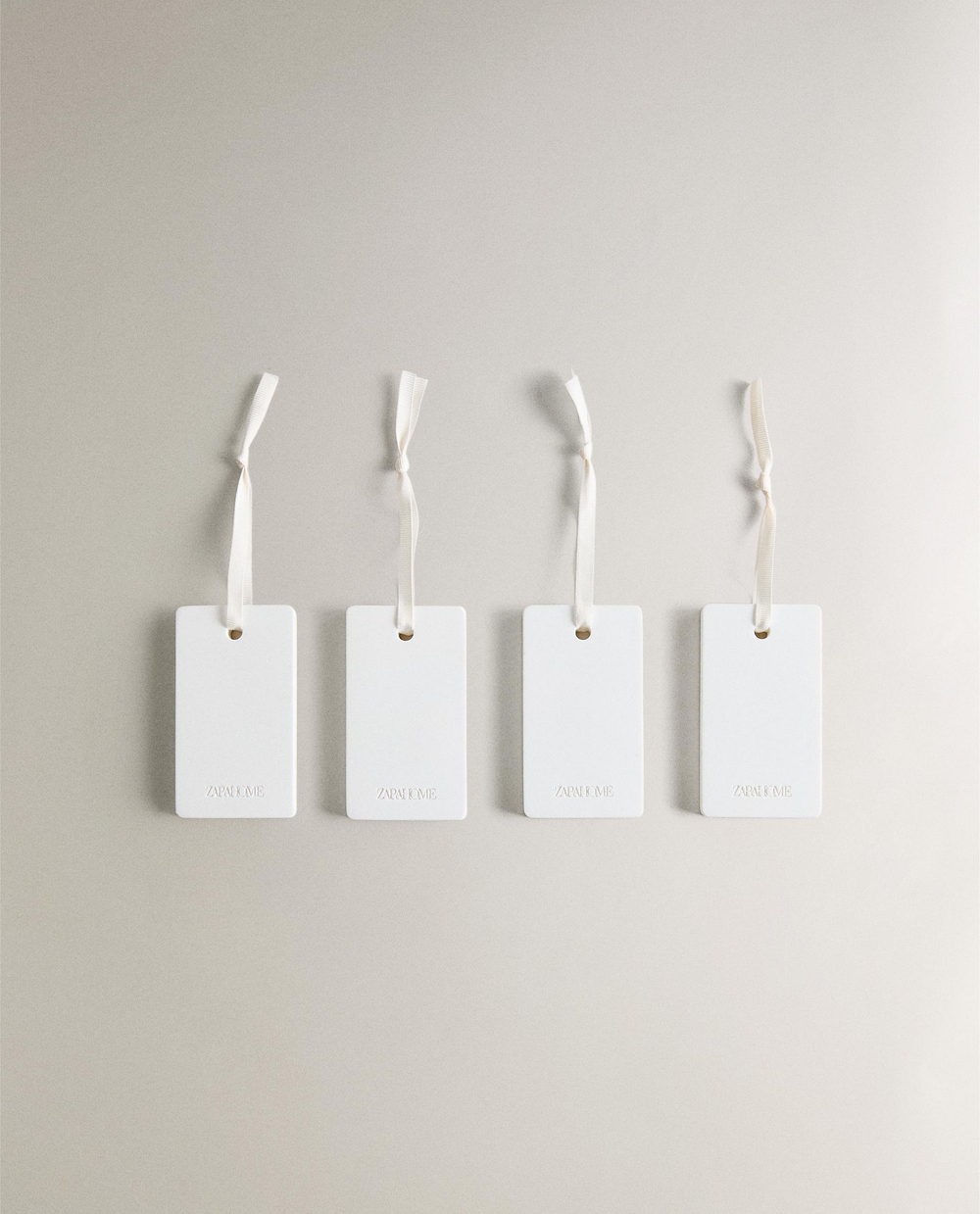 Zara Home Ароматическое саше для шкафа Absolute Linen, набор 4 шт
