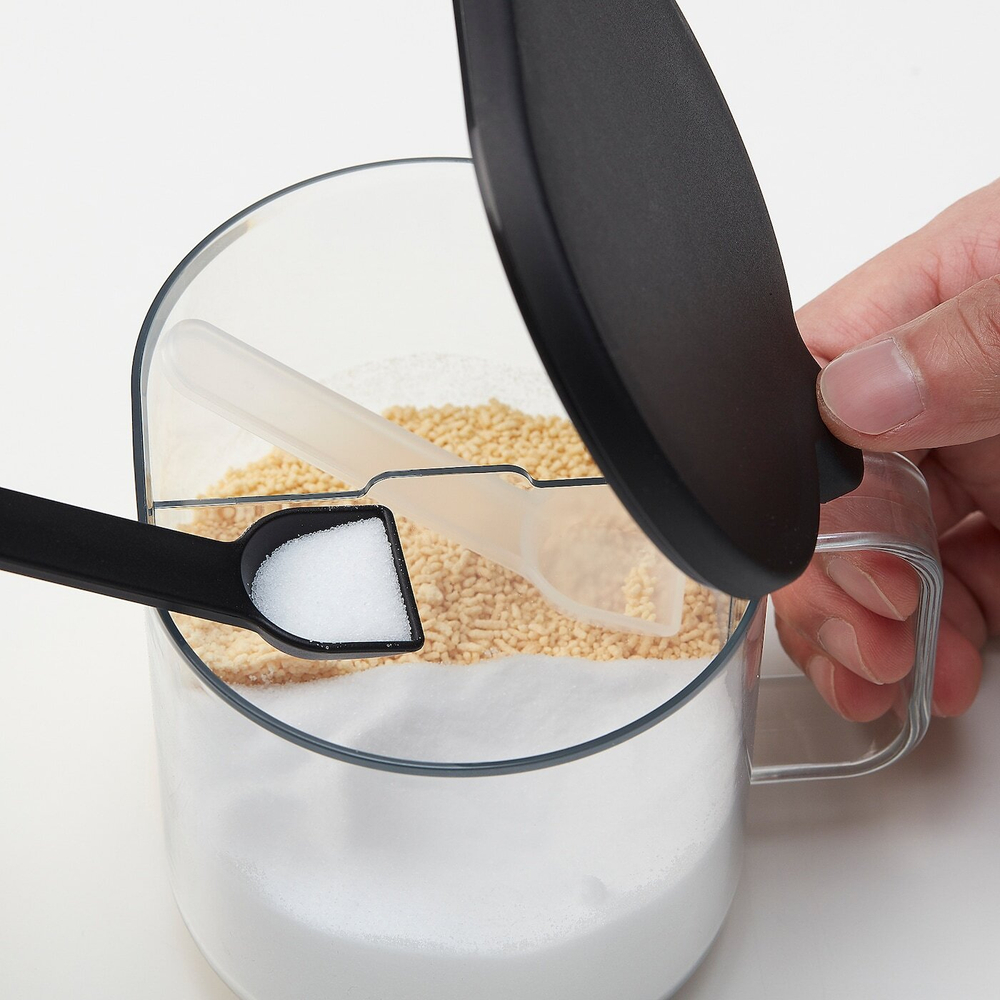 Пластиковый дозатор для специй IKEA CELEBRERA (СЕЛЕБРЕРА)