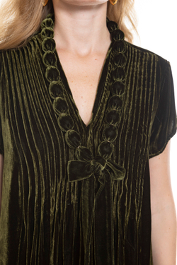 ОЖЕРЕЛЬЕ ИЗ БАРХАТА