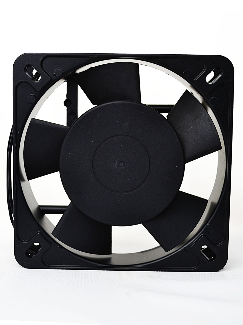 Вентилятор LTF13532HSL АС втулка135x135x32 мм 220-240V