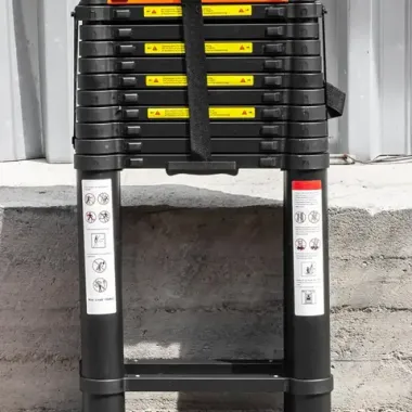 Лестница-стремянка телескопическая алюминиевая двухсекционная (5.4+5.4м,14+14ступенек, max нагрузка 150кг, вес 28.9кг) RockFORCE RF-UP540-2