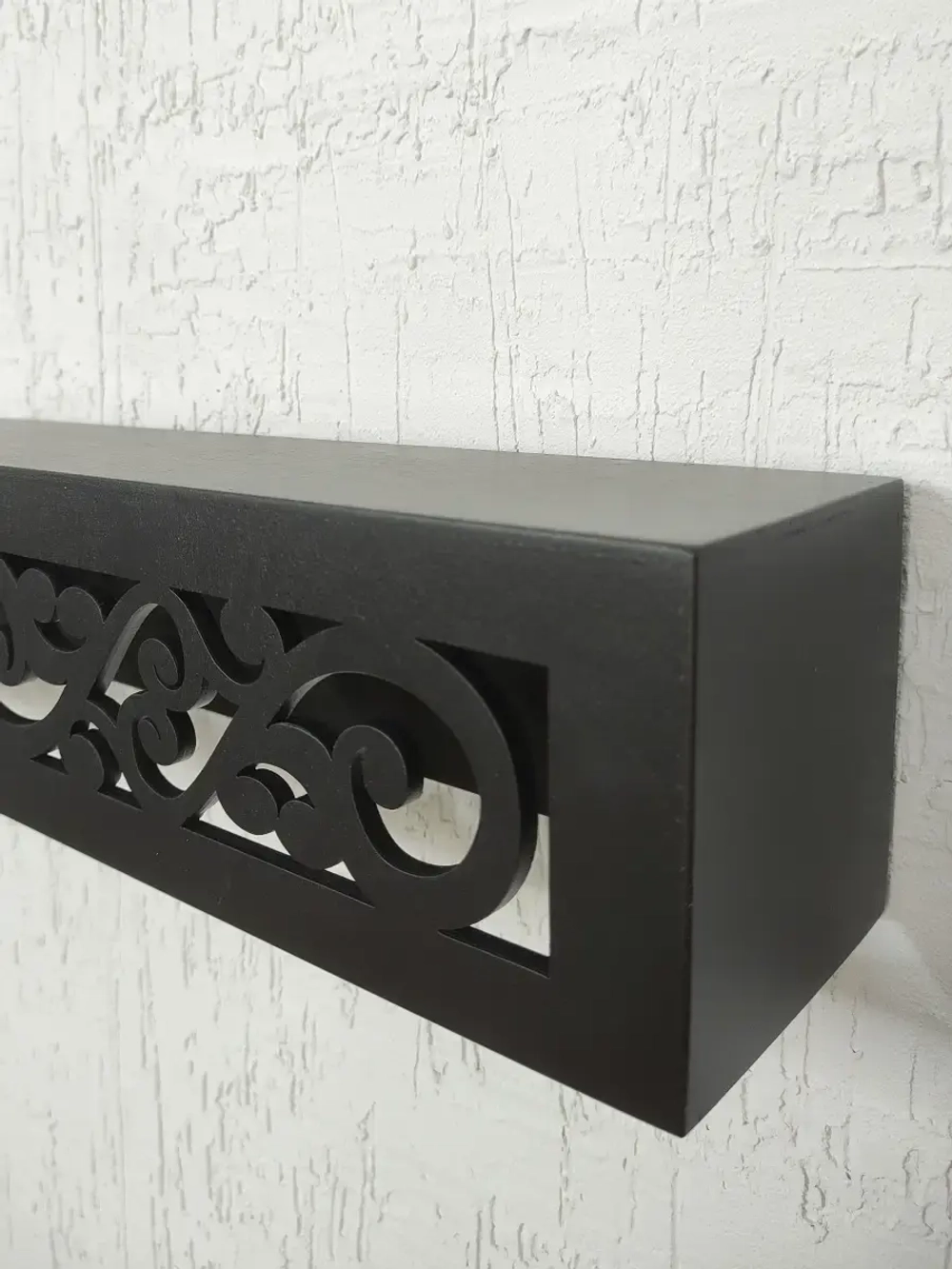 Полка настенная навесная 49*10*10 см