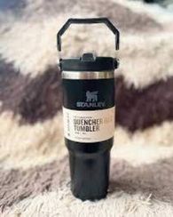 Termos \ Термос Stanley Quencher H2.0 Tumbler 900 ml black