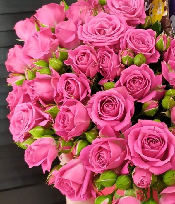 Розы и сладости в коробке-сердце #1522