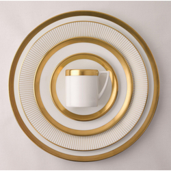 Wedgwood - Тарелка для завтрака Jasper Conran Gold 23см / артикул   40000211  / GTIN 701587001816