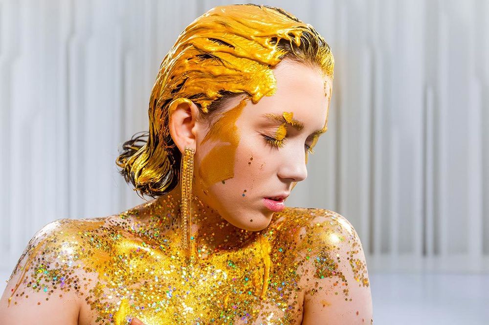 Жидкие тени Color Gel Gold