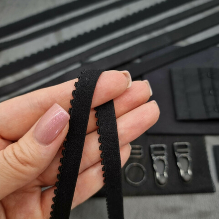 Резинка отделочная с фестончатым краем ЧЕРНЫЙ, 10мм