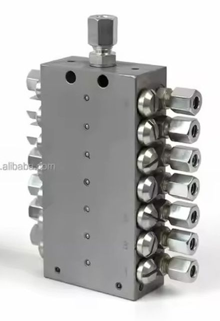 SSV-18 - Питатель для прогрессивных систем смазки с рабочим давлением 300 бар, количество выходов 18
