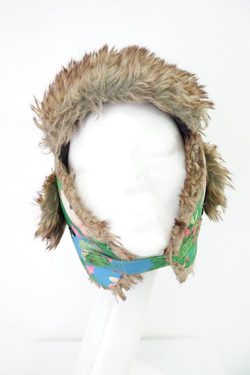 Шапка -ушанка забавная на 6/8 лет