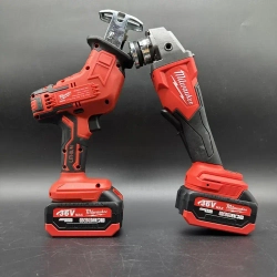 Набор аккумуляторного инструмента Milwaukee 8в1 с 4АКБ