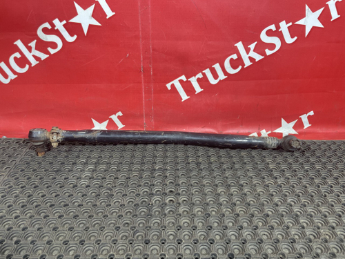 Тяга рулевая продольная