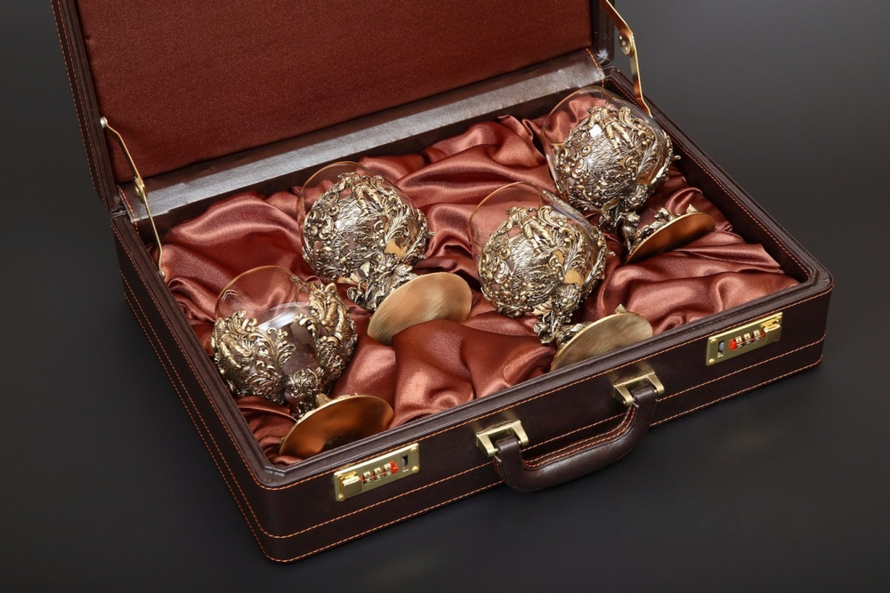 Набор бокалов «Охота Элит» 4 шт. в подарочном кейсе