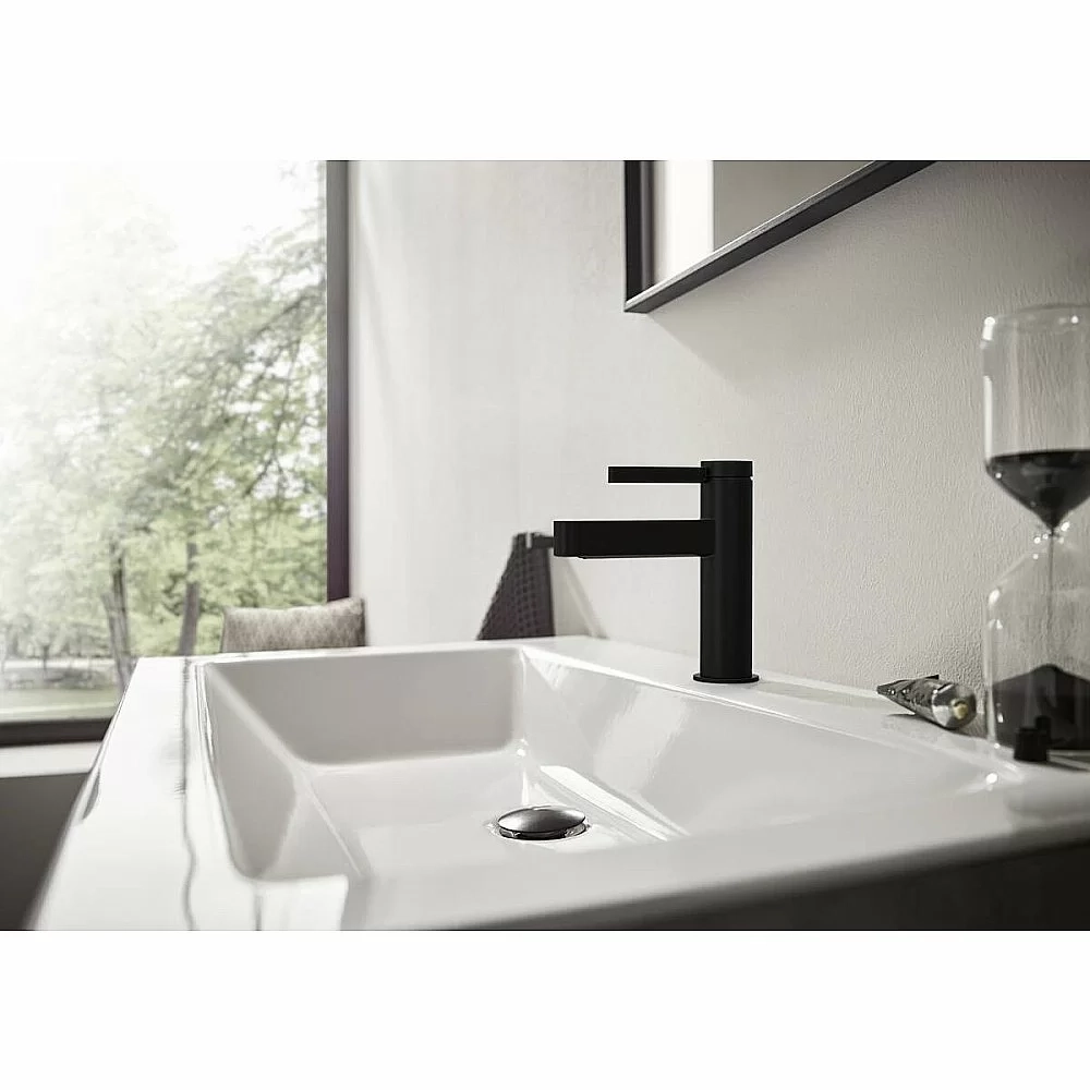 Смеситель для раковины Hansgrohe Finoris 76023670 черный матовый