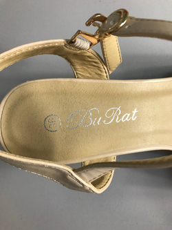Босоножки Bu Rat светлые, 36 размер, новые