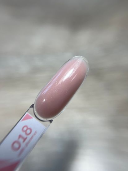 Laro Nails Classic Builder gel 18 with shimmer 30ml