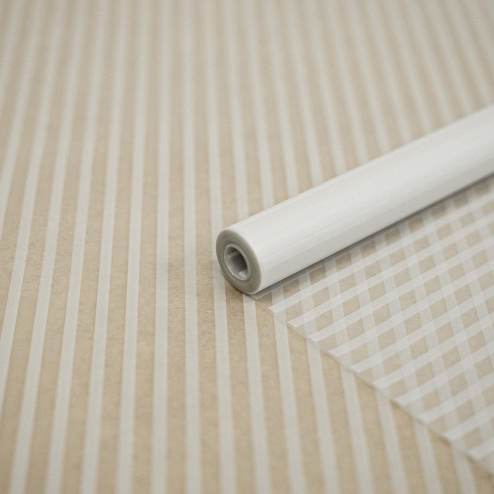 Пленка матовая "Полосы узкие" 70см*200гр БЕЛЫЙ