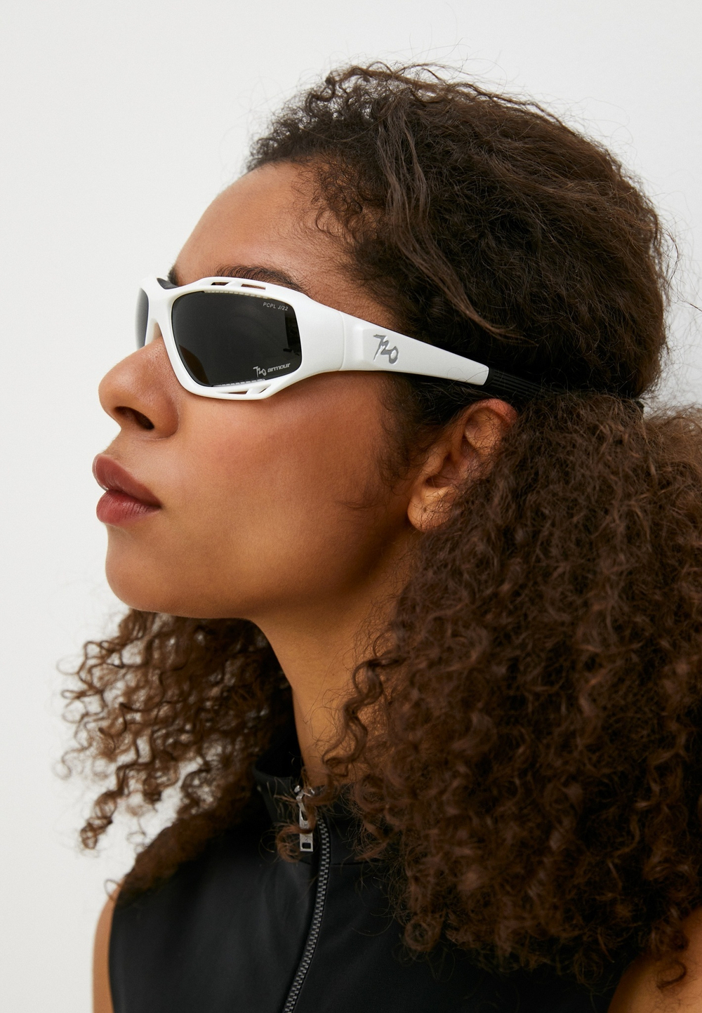 Спортивные очки 720armour Stingray / Matte Pearl White / Polarized Smoke Lens