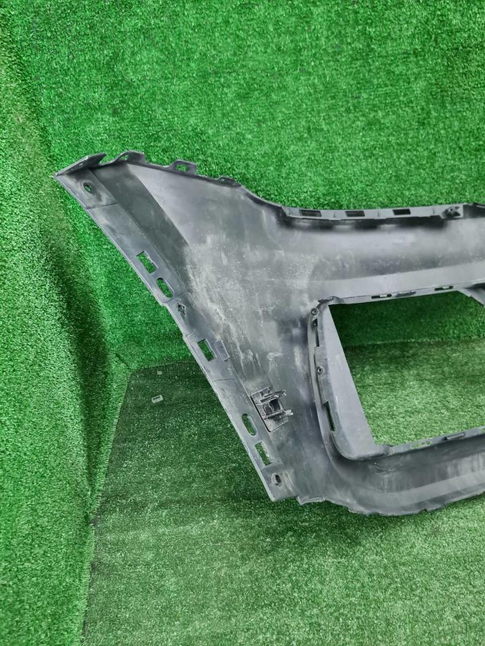 Бампер передний Audi Q8 (2018-2023)