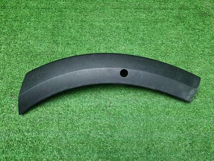 Накладка бампера правая Volvo V60 2 (2018-н.в.)