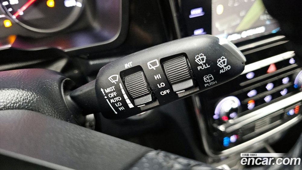 KG Mobility (Ssangyong) Very New Tivoli Дизель 1.6 2WD (08.2019)