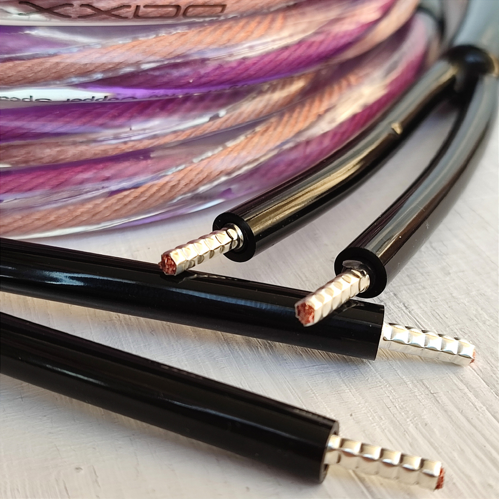 DAXX S82n Акустический кабель 12AWG (3.3мм.кв), класса Hi-Fi из бескислородной меди -готовая пара-