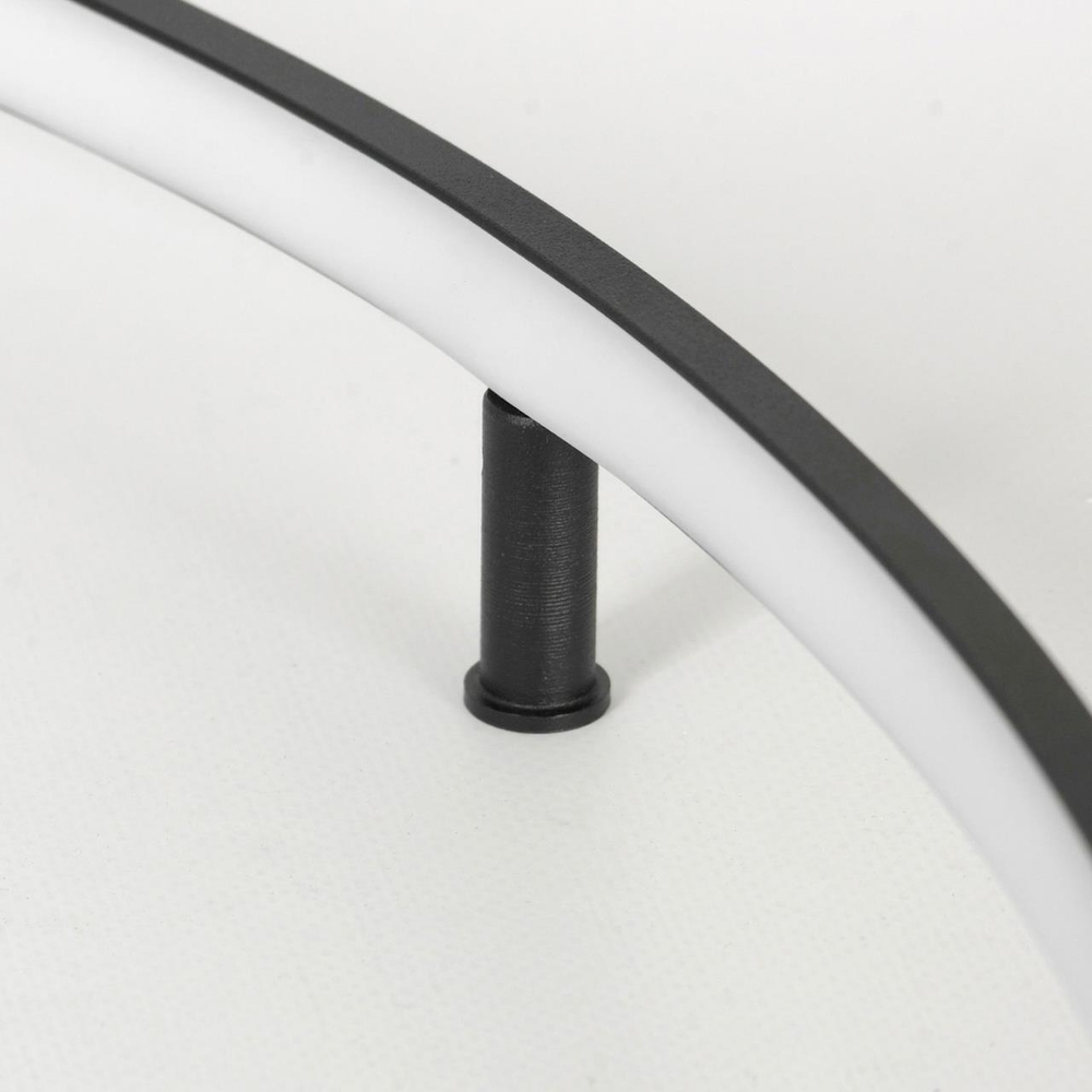 Потолочный светодиодный светильник Lussole Lowell LSP-7110