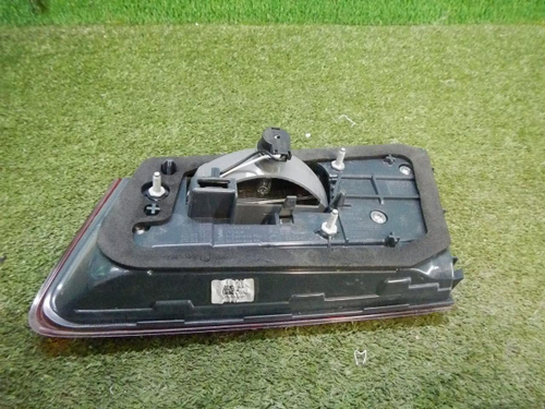 Фонарь левый внутренний BMW 5er G30 (2017-2020)