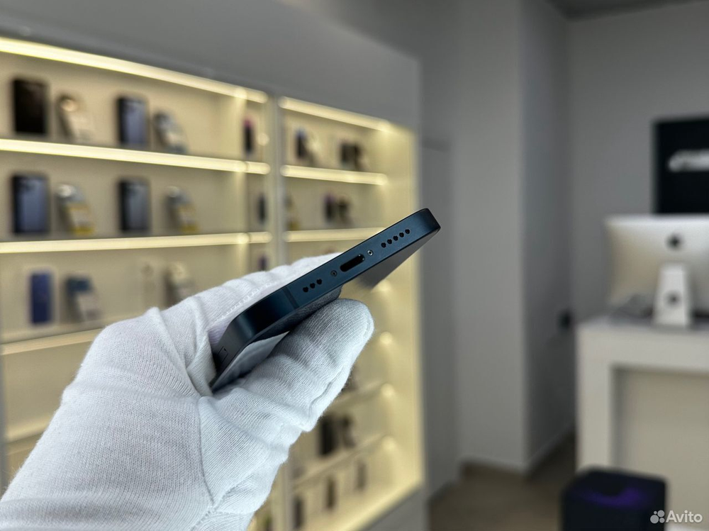 iPhone 13 256 ГБ б/у
