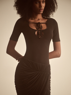 Юбка миди из трикотажа со сборкой