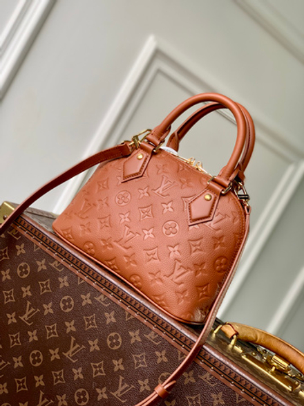 Louis Vuitton Alma BB