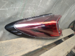 Фонарь левый внешний LED Toyota C-HR 16-19 Б/У Оригинал 81560f4031