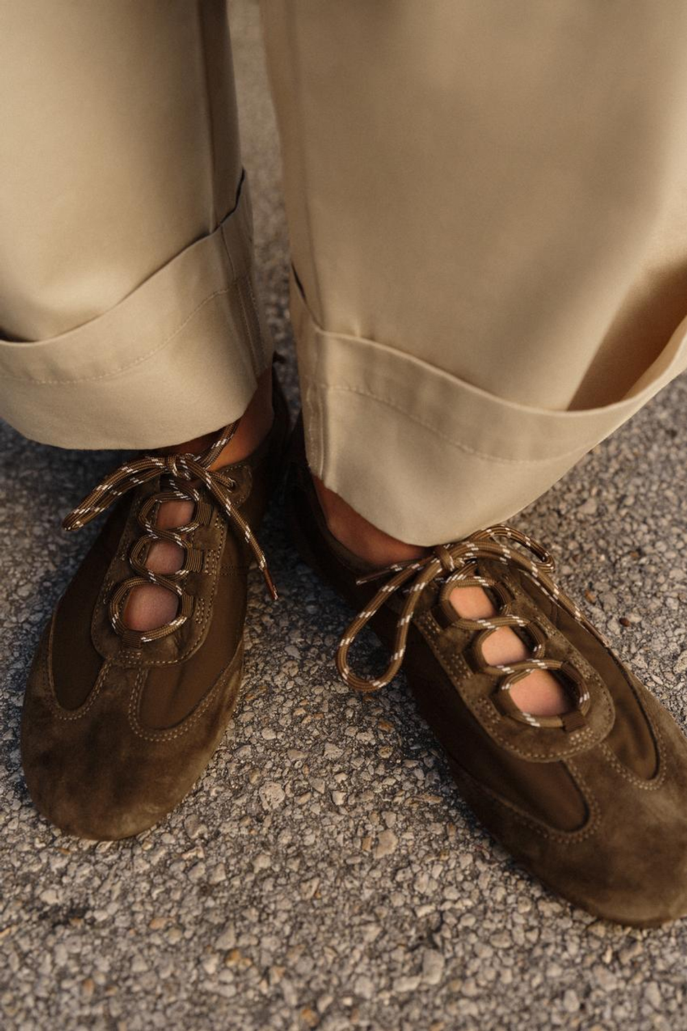 ZARA КОМБИНИРОВАННЫЕ БАЛЕТКИ, КОРИЧНЕВЫЙ