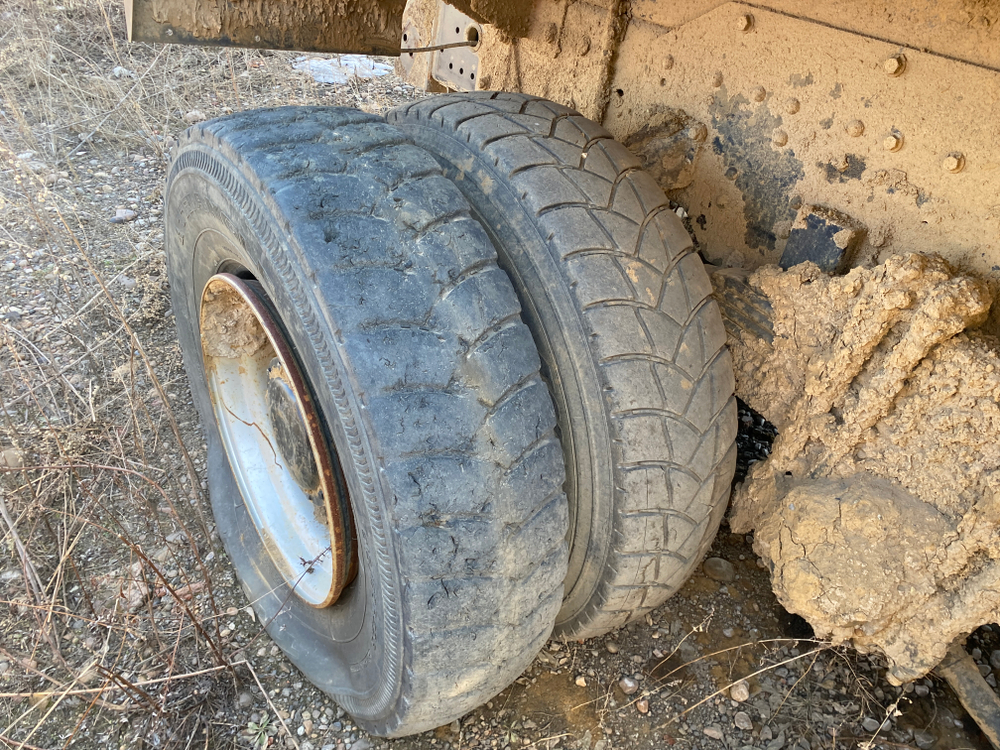Shacman (Shaanxi) SX* 6x6 Самосвал SX32586T385 (Дизельный, 11,6 л, 369 л.с., МТ)