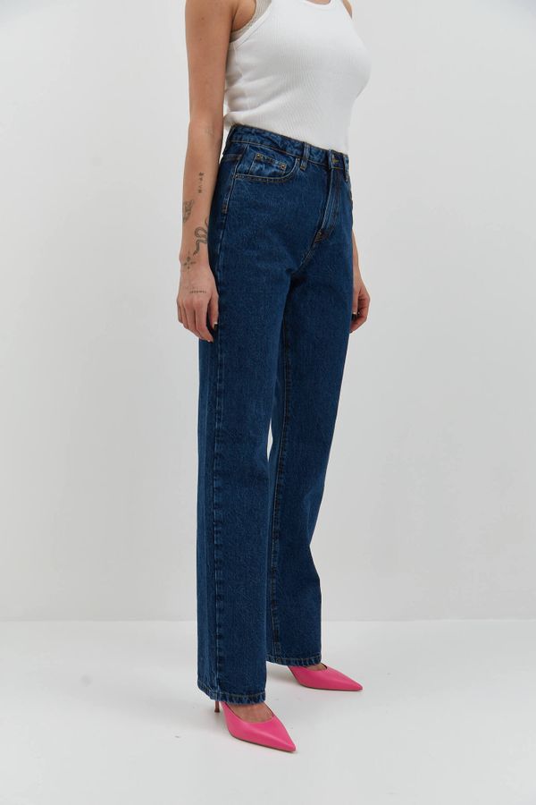 Джинсы женские Miracle Apparel 2255 Straight Dark Blue - фото 1