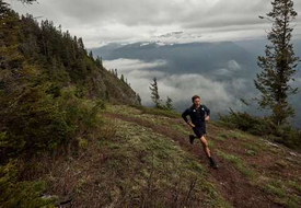 Умные часы из серии Fenix 8 Pro с кожаным ремешком для города и активного отдыха