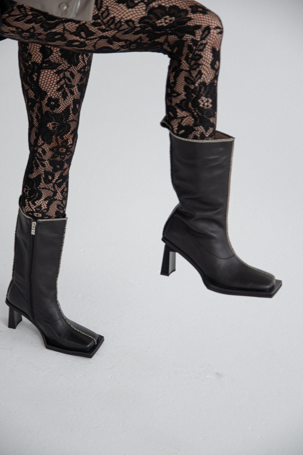 Ботильоны cо швом KIKI