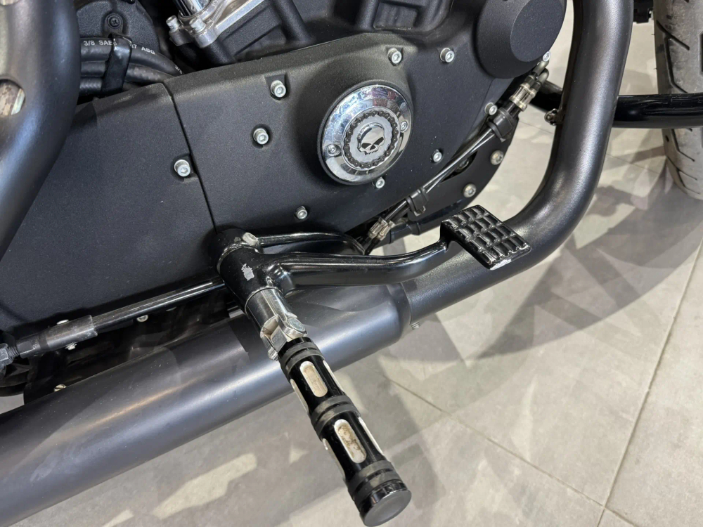 Harley-Davidson Sportster 883