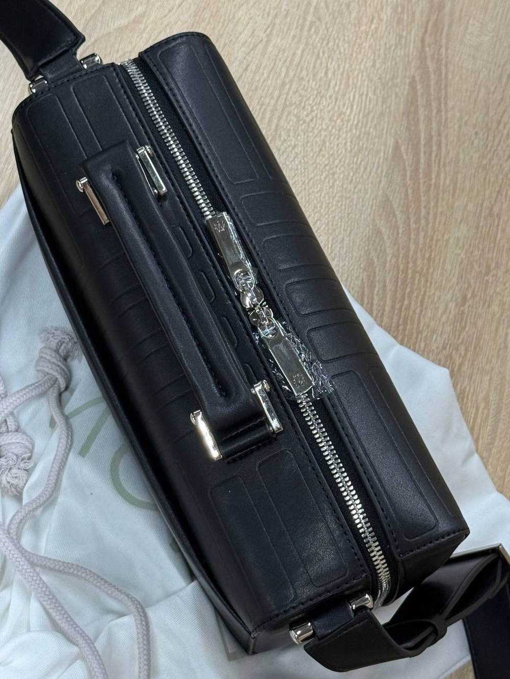 Сумка через плечо Rimowa Groove